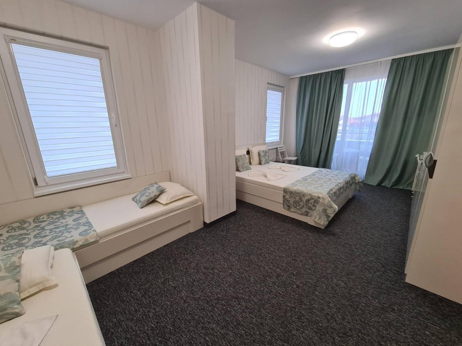 Villa Yanevi Ravda Exteriör bild